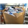 Image 1 : Skid of Amazon Overstock Goods