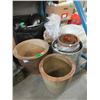 Image 1 : 4+ Patio & Other Planters