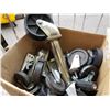Image 2 : Box of casters