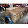 Image 2 : PALLET OF TILE