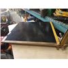 Image 3 : LARGE VINTAGE PAPER CUTTER