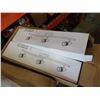 Image 2 : 3 CASES OF LIGHT FIXTURES