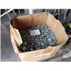 Image 1 : Box of 7000 square nuts