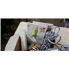 Image 2 : WII CONSOLE WITH ACCESSORIES