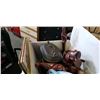 Image 2 : BOX OF WOOD FIGURES, DECOR, GLOBE, CLOCK AND RECORDS