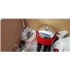 Image 2 : DECANTERS, ICE BUCKET AND GLASSES