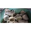 Image 2 : TOTE OF ENGLISH MUGS