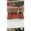 Image 4 : 6 NEW LISA KAO NECKLACES WITH PENDANT IN CASES