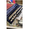 Image 2 : ARTLEY 18/0 FLUTE IN CASE