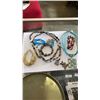 Image 3 : 3 TRAYS OF JEWELLERY - RHINESTONE, SILVER TONE, ETC