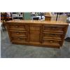 Image 2 : OAK 6 DRAWER DRESSER