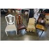 Image 1 : 4 VINTAGE CHAIRS