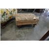 Image 4 : 3 FOOTSTOOLS