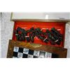 Image 7 : EASTERN CHESS SET WITH WOOD PIECES IN FOLDING WOOD BOX