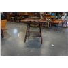 Image 2 : ANTIQUE PARLOUR TABLE