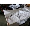 Image 3 : 7 PIECES OF LARGE DECORATIVE ORNATE GLASS