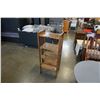 Image 1 : ANTIQUE OAK ARTS AND CRAFTS BOOKSHELF