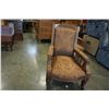Image 2 : ANTIQUE OAK HIGHLY CARVED LIVING ROOM CHAIR - REUPHOLSTERED