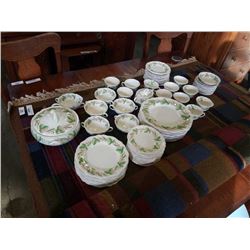 LARGE ROYAL DOULTON HEREFOLD CHINA DISH SET