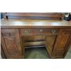 Image 8 : ANTIQUE OAK ARTS AND CRAFTS SIDEBOARD W/ GALLERY