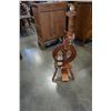 Image 1 : ANTIQUE REFINISHED SPINNING WHEEL