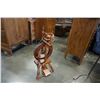 Image 2 : ANTIQUE REFINISHED SPINNING WHEEL
