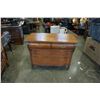 Image 1 : GORGEOUS SERPENTINE FRONT ANTIQUE OAK 4 DRAWER DRESSER