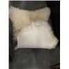 Image 2 : SHEEPSKIN RUG