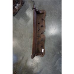 VINTAGE WOOD WALL MOUNTED COAT HANGER