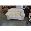 Image 1 : LEATHER LOVESEAT