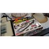 Image 1 : AFX 4 WAY SPLIT HO SCALE ELECTRIC SLOT CAR SET