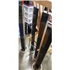 Image 1 : 4 LG FLOOR SPEAKERS
