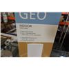 Image 3 : GEO TABLE LAMP AND BRUSHED METAL TABLE LAMP W/OUTLET