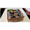 Image 1 : TRAY OF GLASS AND CHINA FISH ORNAMENTS