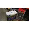 Image 1 : POPCORN MAKER AND H20 GO OCTOSPRAY POOL