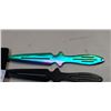 Image 2 : 3 NEW THROWING KNIVES