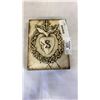 Image 1 : SID DICKENS HEART TILE