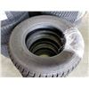 Image 2 : Set of 4 Kumho I'zen Wis KW19 215/70R15 tires Tread 95%