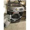 Image 2 : Samsung Clothes Washer - Model: WF45K6500AV/A2 - As is