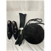 Image 1 : Vintage Round Suede Purse with Matching Shoes