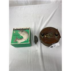 2 Vintage Fishing Reels, Salman Master In Box Plus Other