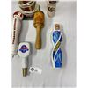 Image 3 : 6 Vintage Beer Pulls And One Beer Tower