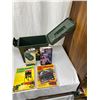 Image 1 : a Sportsman Dry Box with 4 Books on Guns