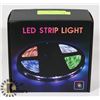 Image 1 : LOT OF 1 NEW LED STRIP KIT 32.8 FT (2 ROLLS)