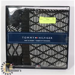 TOMMY HILFIGER HAT AND SCARF