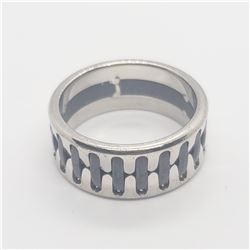 SILVER 9.5G RING (~SIZE 10)