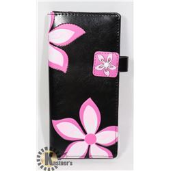 NEW SHAG WEAR WOMENS WALLET