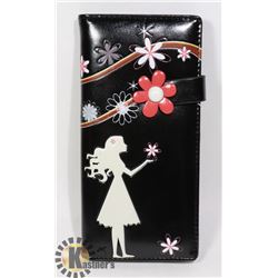 NEW SHAG WEAR WOMENS WALLET