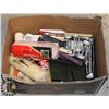 Image 1 : BOX OF NEW AND USED PAINT SUPPLIES