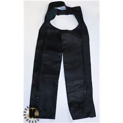 LADIES SIZE 8 BIKE CHAPS